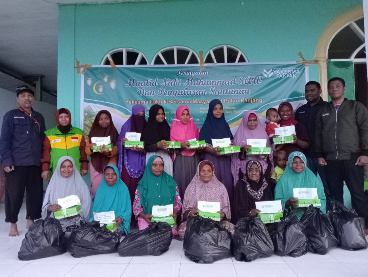 Kegiatan Maulid Nabi dan Pemberian Santunan Anak Yatim, Keluarga Dhuafa dan Guru Ngaji di Pulau Panjang