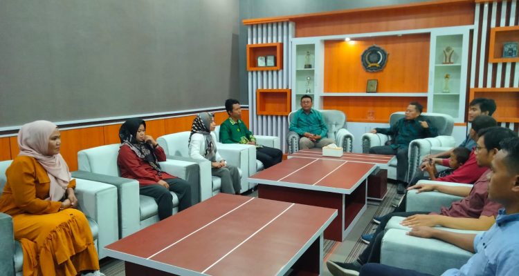 Sambutan Rektor Unimuda Sorong pada Tim STKIP Muhammadiyah Manokwari