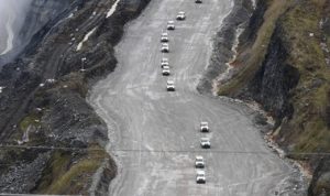 Foto. Kunjungan Presiden Joko Widodo meninjau Tambang Grasberg milik PT. Freeport Indonesia