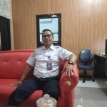 Kepala Stasiun Meteorologi, Klimatologi dan Geofisika Torea Ricky Roger Holle, SP saat ditemui wartawan