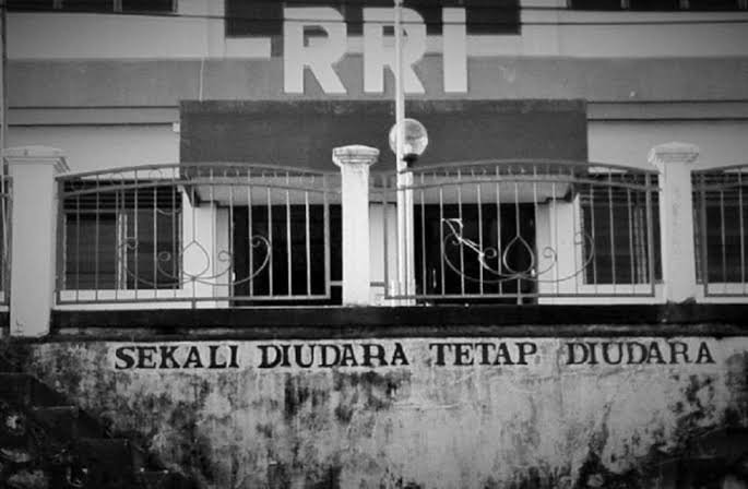 Foto. Kantor RRI di awal pendirian