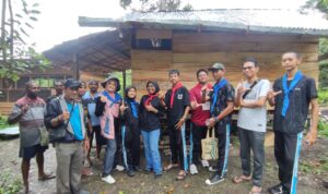 Observasi Green House dan Demplot Pala Tomandin di Kebun Bibit Kampung Air Besar dan Demplot Kampung Firma, Distrik Fakfak Tengah oleh Tim KIR SMANSA Fakfak bersama kelompok pecinta alam sekolah SMA Negeri 1 Fakfak di bimbing langsung oleh Dinas Perkebunan (Disbun) Kabupaten Fakfak dalam rangkaian menyemarakkan HUT Kota Fakfak yang ke 124 tahun