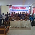 15 pekebun dari Teluk Bintuni hadir sebagai peserta pada pelatihan intensif teknik budidaya Pala Tomandin Senin (16/12/2024) di Hotel Fakfak