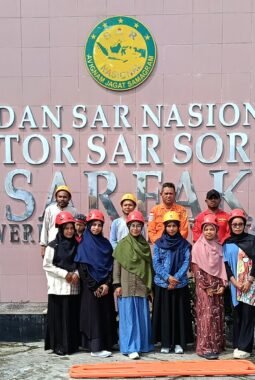 Kampus Relawan Rumah Zakat Fakfak: Bekali Relawan Keterampilan Pertolongan Pertama Korban Bencana