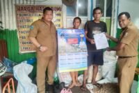 Kepala Dinas Perkebunan Widhi Asmoro Jati mendistribusikan sebanyak 1.000 kalender musim tanam dan musim panen pala Tahun 2026 yang dilengkapi dengan Rencana Aksi Daerah (RAD) Program Strategis Pala Unggul.