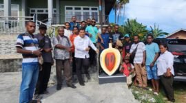 Kelompok Tani Mbuten Kampung Adora menyampaikan apresiasi dan ucapan terima kasih kepada Pemerintah Kabupaten Fakfak atas diterimanya bantuan perluasan kebun pala melalui Program Pala Unggul 200 Hektare Tahun 2025.