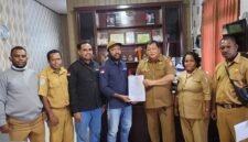 Yayasan Pemberdayaan dan Pengembangan Masyarakat Mbaham Matta Fakfak (YP2M3F) resmi menjalin kerja sama dengan Pemerintah Kabupaten Fakfak melalui Dinas Perkebunan.