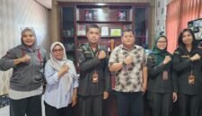 Dinas Perkebunan Fakfak Widhi Asmoro Jati, ST., MT melakukan penguatan sistem pengawasan secara terpadu dengan melibatkan berbagai pihak, termasuk Balai Karantina.