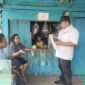 Kepala Dinas Perkebunan Kabupaten Fakfak, Widhi Asmoro Jati, ST, MT sedang inspeksi mendadak (sidak) terhadap aktivitas pembelian pala di sejumlah kampung di kawasan Kayauni-Teluk.