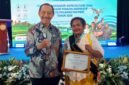 Duta Pala Fakfak Mega Kapaur berhasil menembus 20 besar nasional ajang Young Ambassador Agriculture (YAA) 2026.