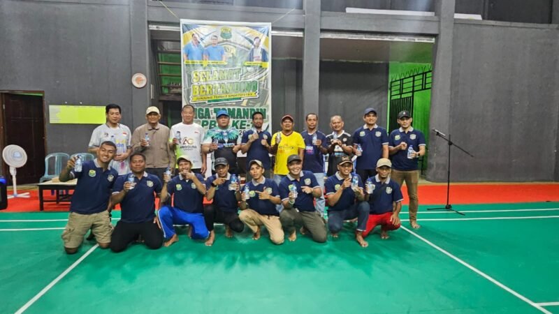 Produk minuman mineral lokal HK resmi menjadi sponsor utama Liga Tomandin PBSI Fakfak Ke-1 Tahun 2026.