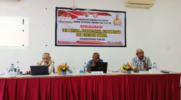 Sosialisasi Tata Kelola, Pendaftaran, Pengawasan, dan evaluasi Ormas dihadirkan Kelapa kesbangpol Donald Semuel Henry Wenggi, S.T., M.M., Inspektur Pembantu Wilayah V A.K. Rumoning, S.Sos., M.Si.