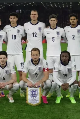 Dari 4 Negara ini, Inggris Paling Lama Menyandang Bintang Satu