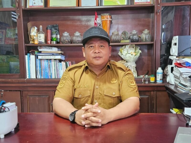 Kepala Dinas Perkebunan Widhi Asmoro Jati memberikan penjelasan tindak lanjut program Kementerian Pertanian. 