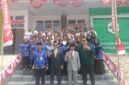 Anggota DPRK Fakfak Imam, S.Pd.I berfoto bersama kepala Puskesmas Kramongmongga Ekan Kuda,, SKM dalam kunjungan ke Puskesmas Kramongmongga. 